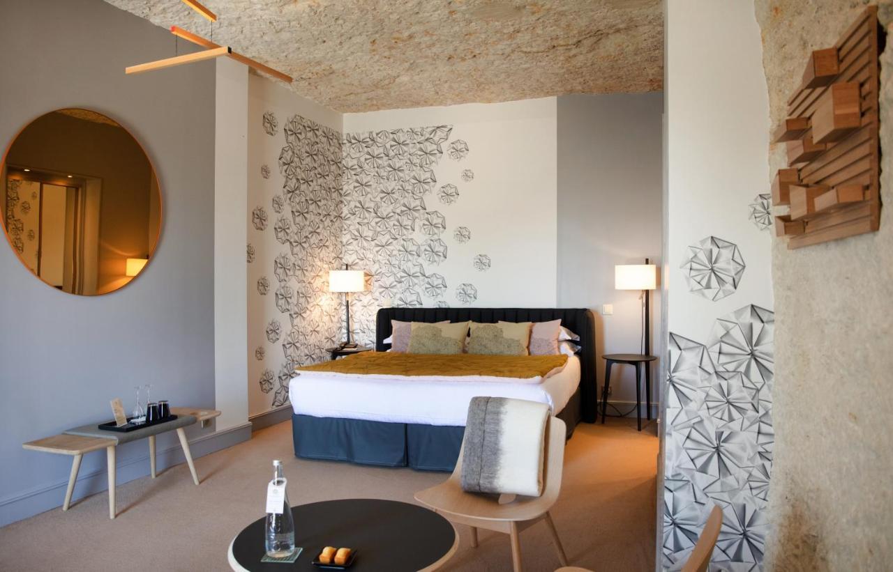 Hotel Les Hautes Roches Рошекорбон Экстерьер фото