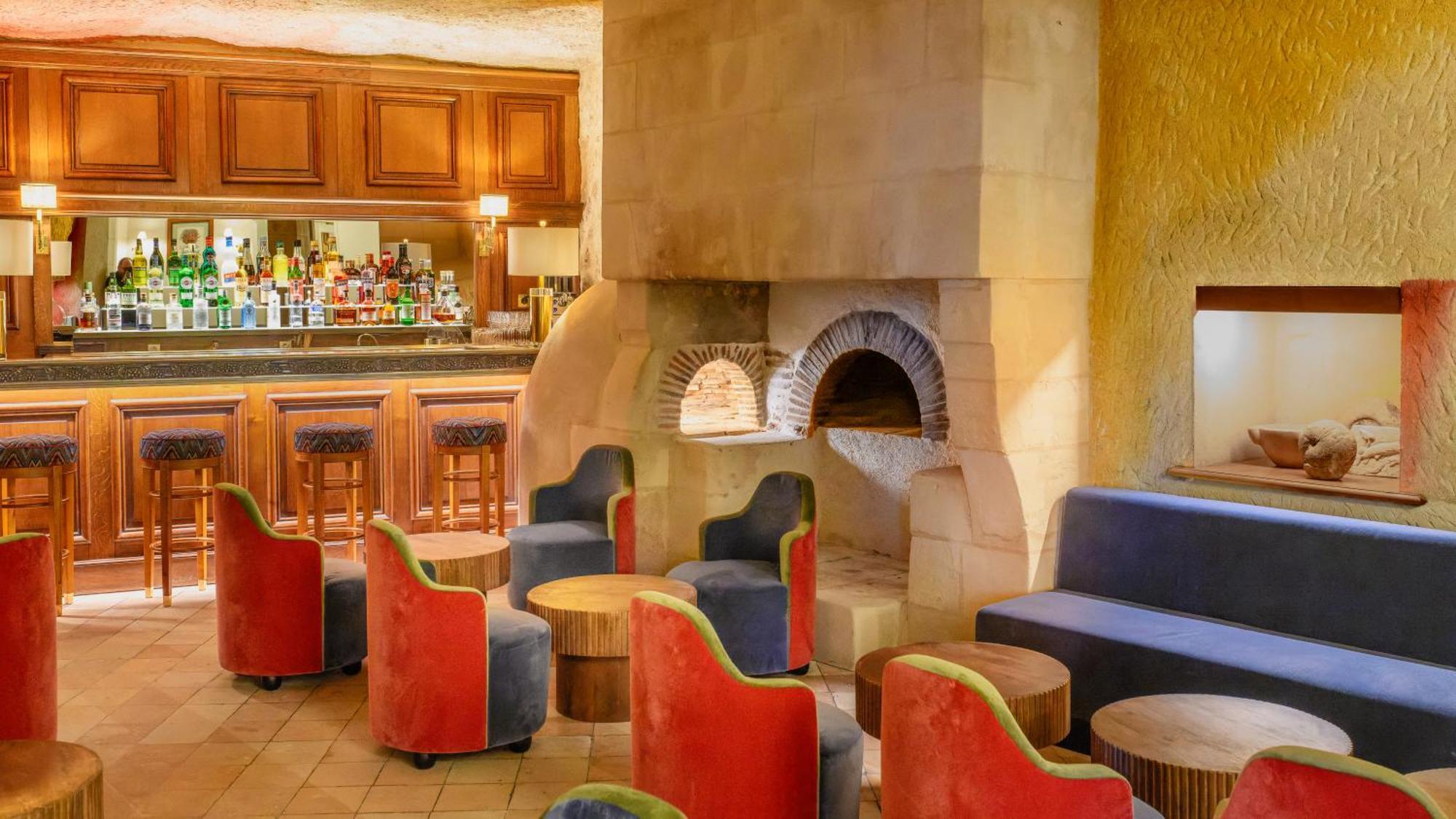 Hotel Les Hautes Roches Рошекорбон Экстерьер фото