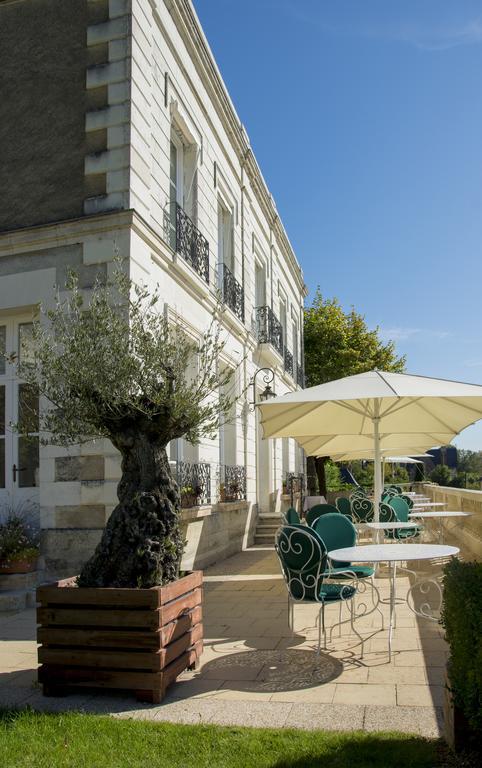 Hotel Les Hautes Roches Рошекорбон Экстерьер фото