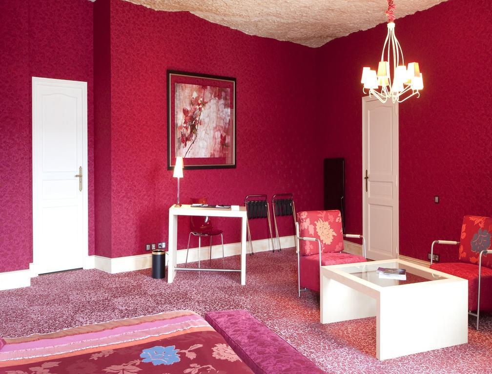 Hotel Les Hautes Roches Рошекорбон Экстерьер фото